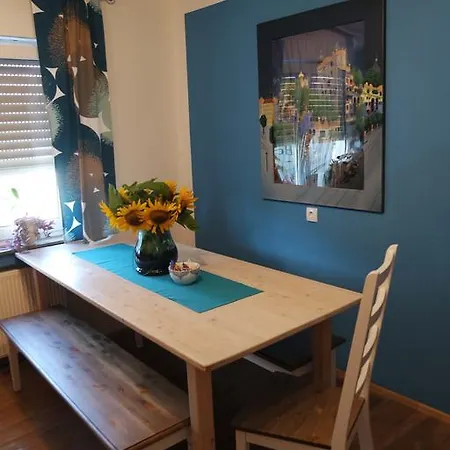 Ferienwohnung Holzapfel