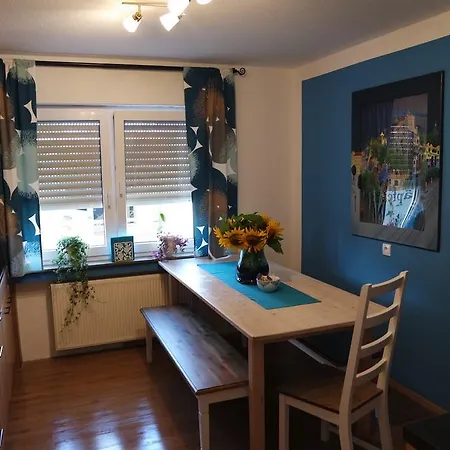 Ferienwohnung Holzapfel