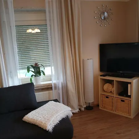 Ferienwohnung Holzapfel